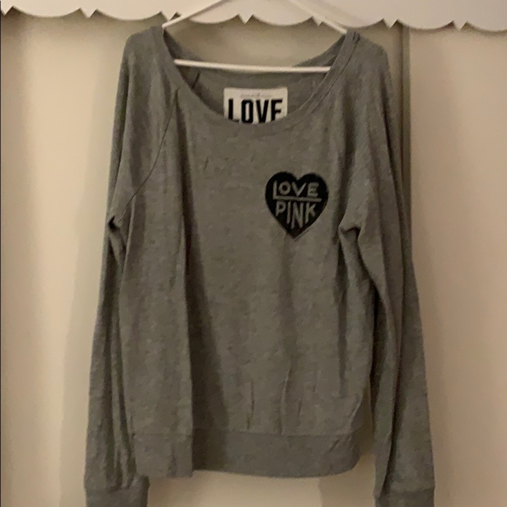 Pink VS Grey pullover